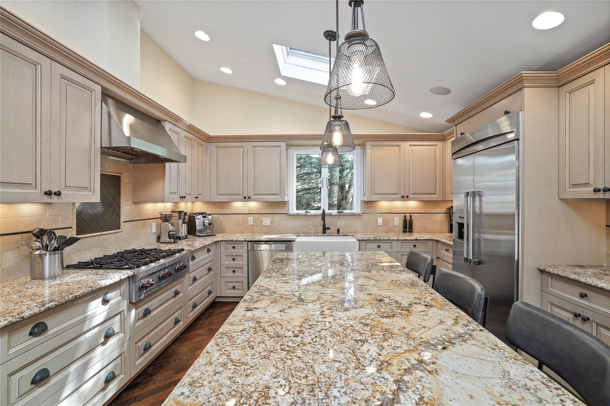 24 Hemlock Road, Hartsdale, New York image 17