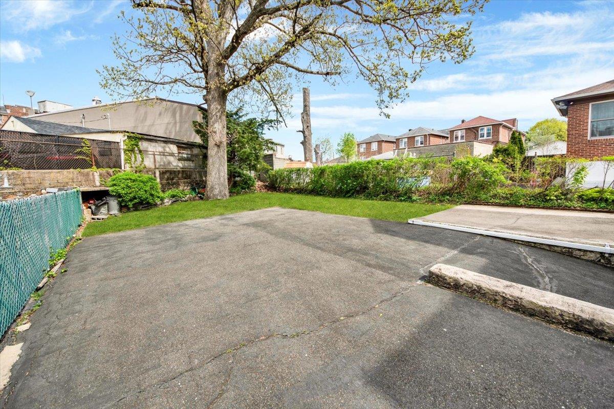 49 Boone Street, Yonkers, New York image 21