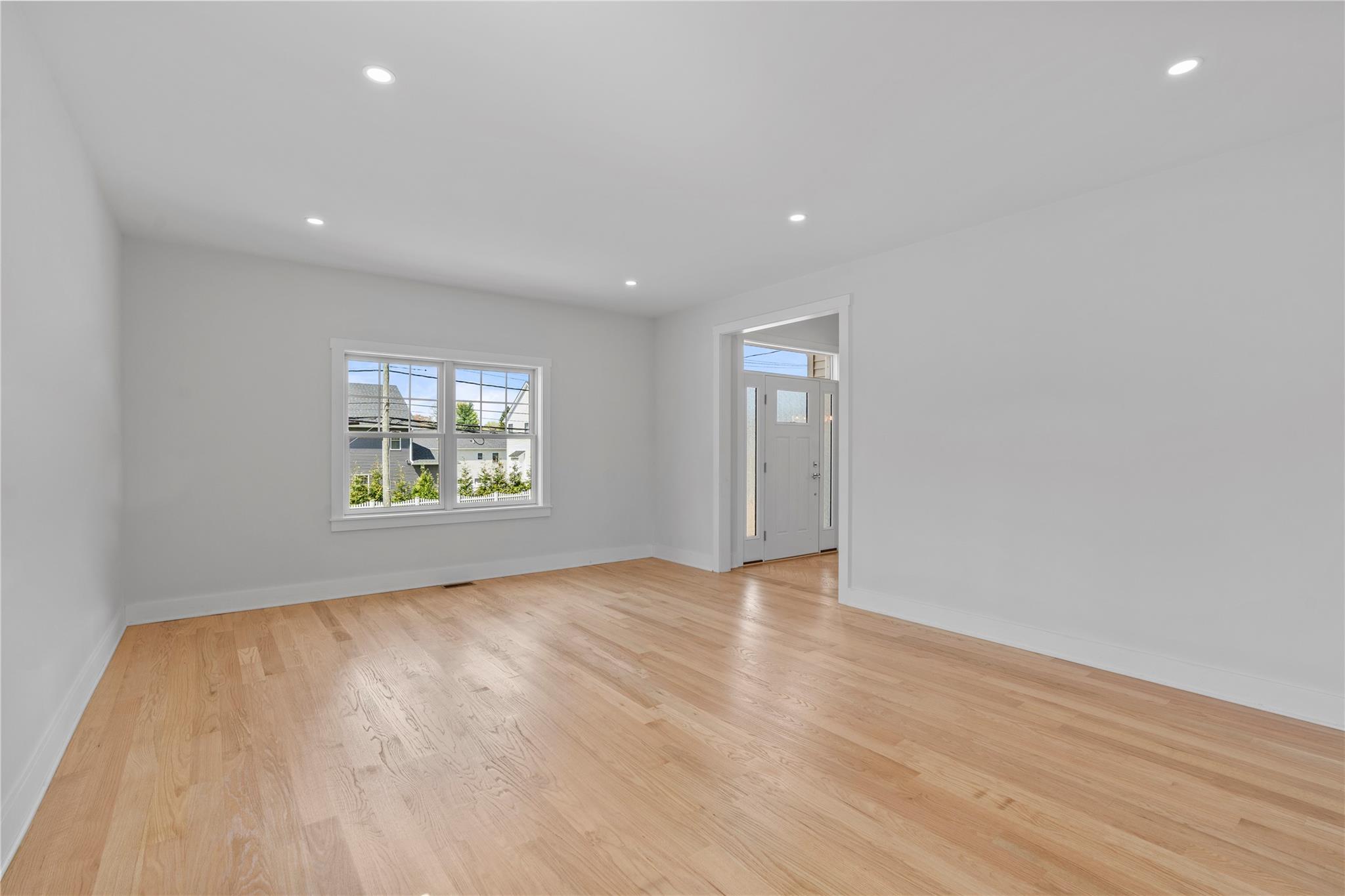 561 King Street, Port Chester, New York image 11
