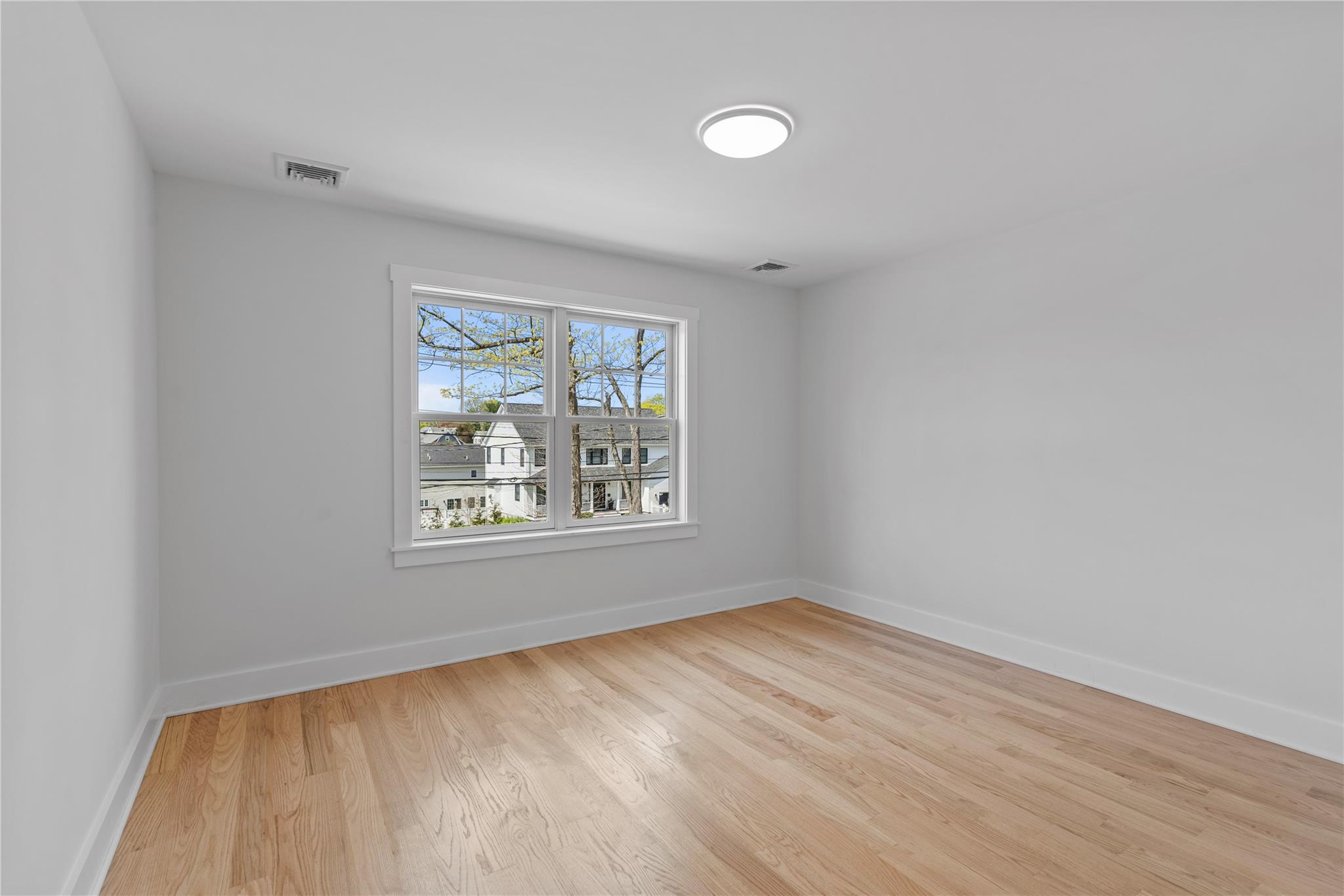 561 King Street, Port Chester, New York image 19