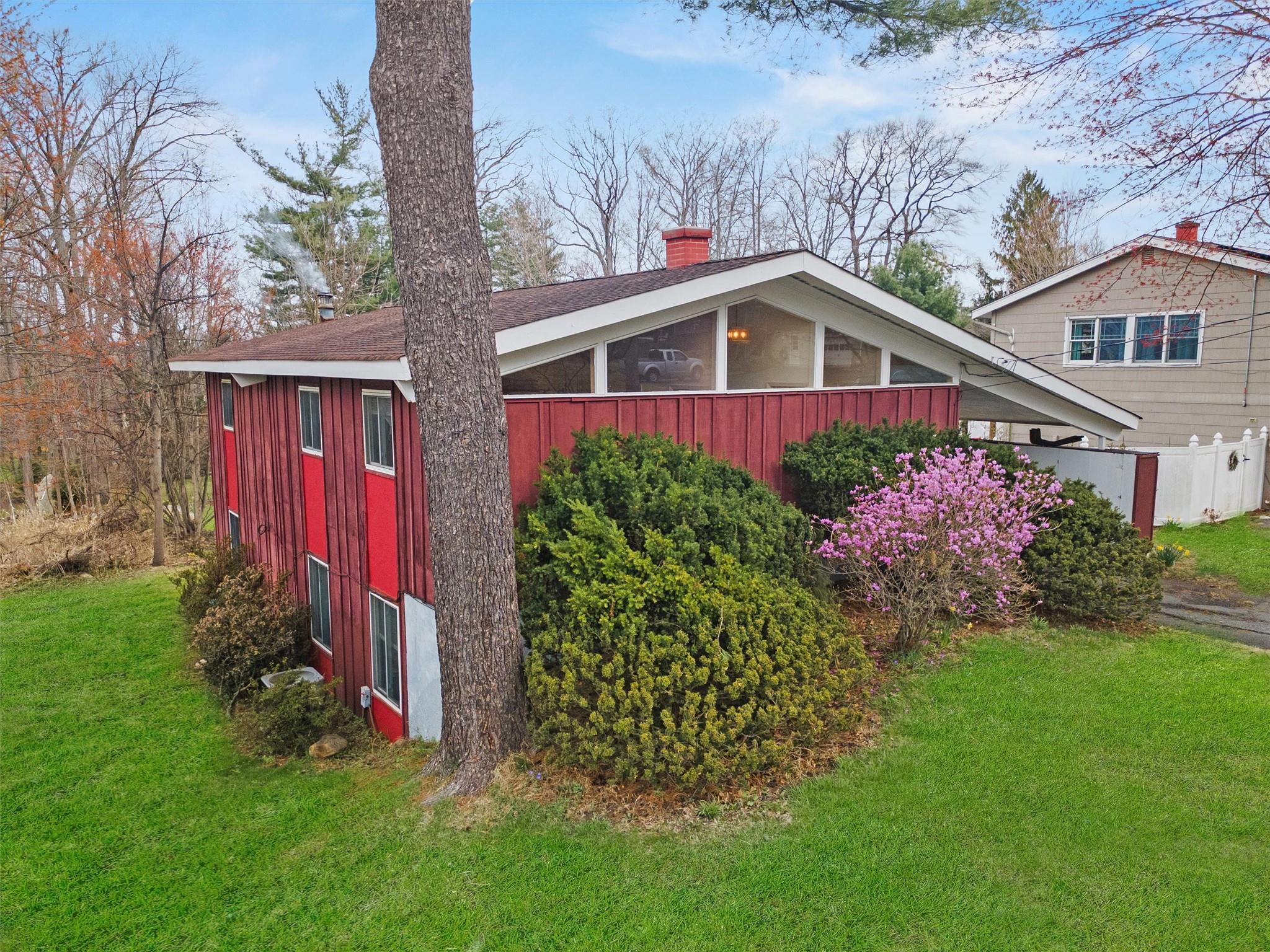 705 Abbey Lane, Valley Cottage, New York image 34