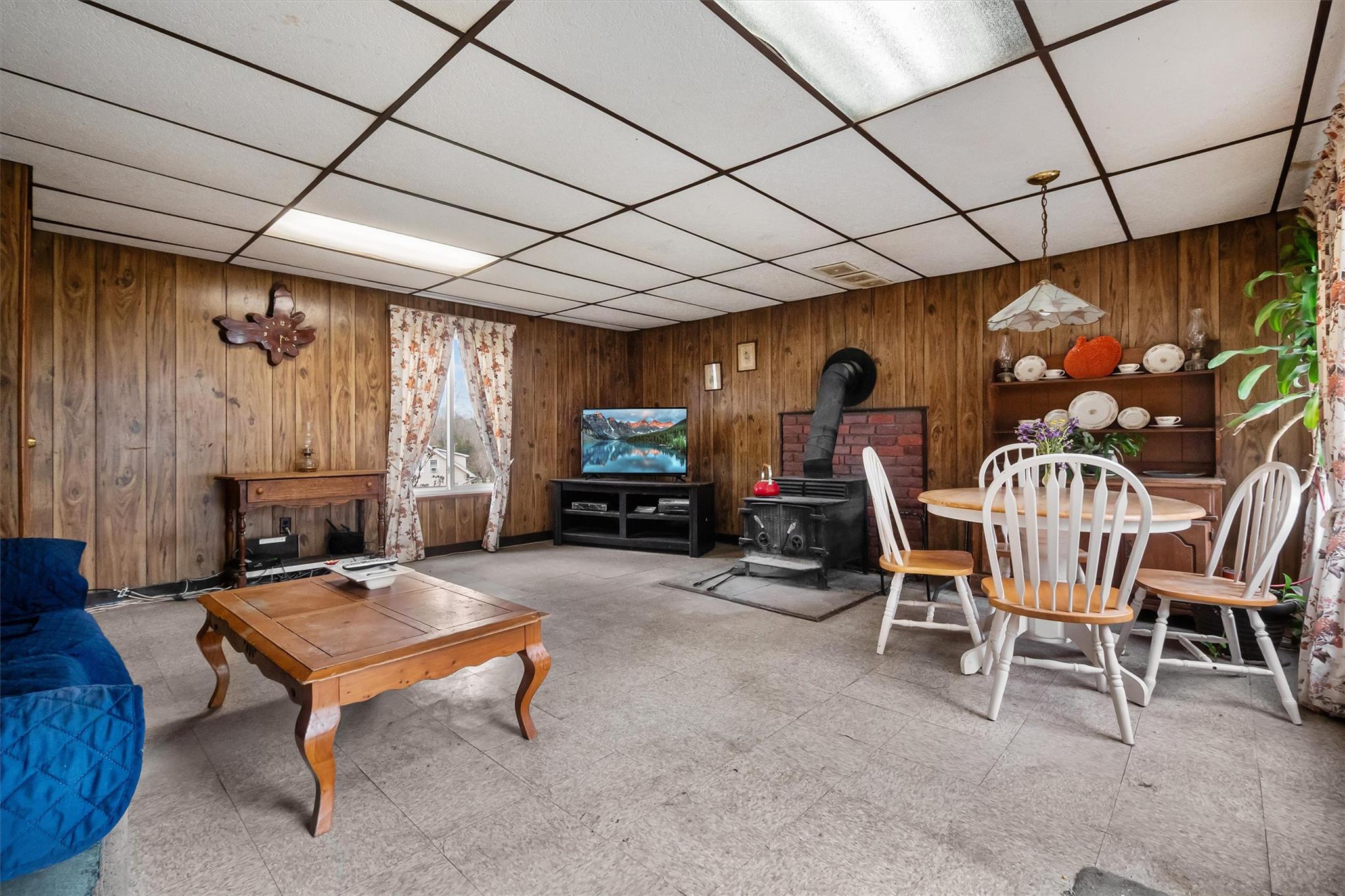 705 Abbey Lane, Valley Cottage, New York image 12
