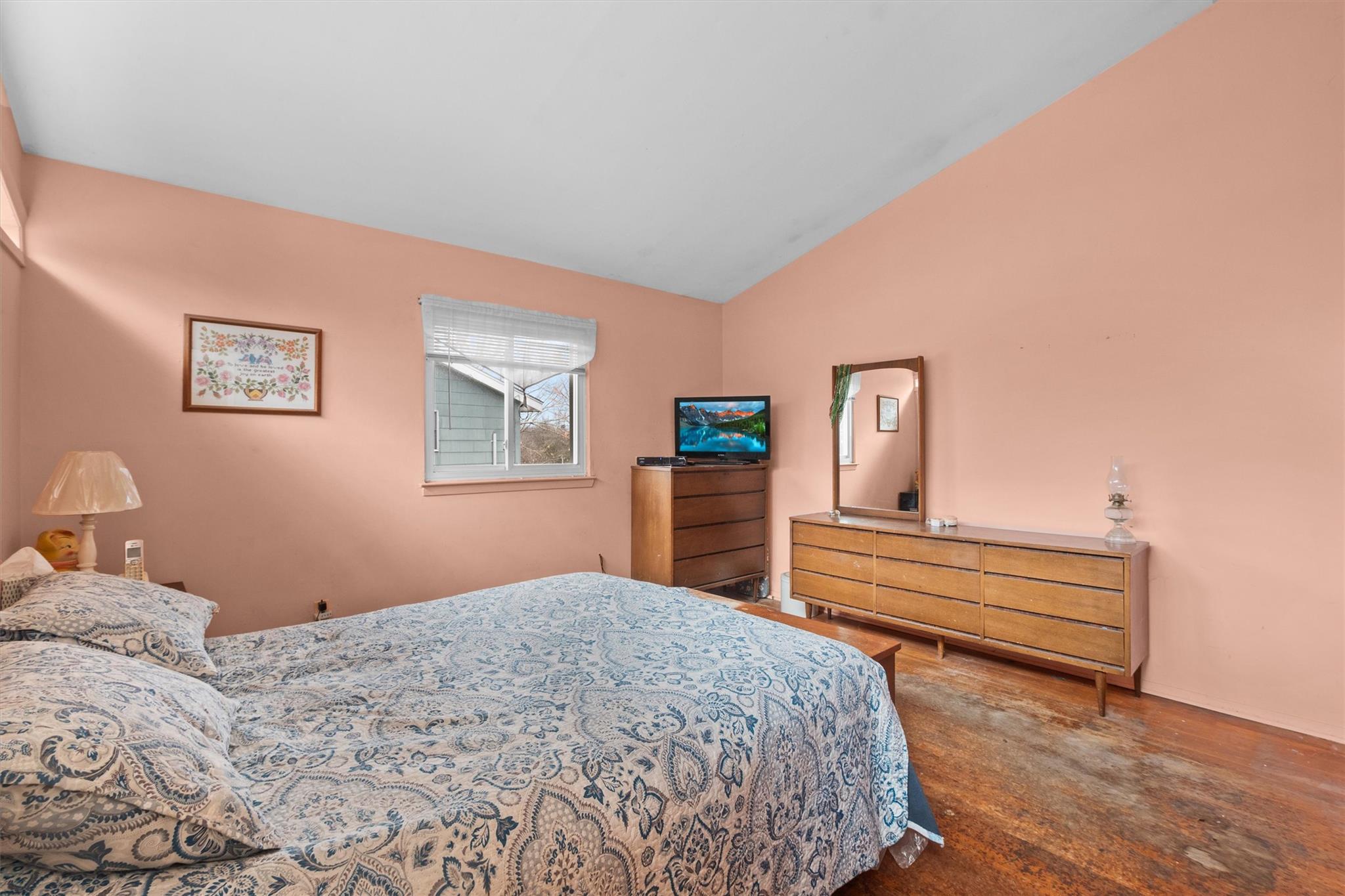 705 Abbey Lane, Valley Cottage, New York image 26