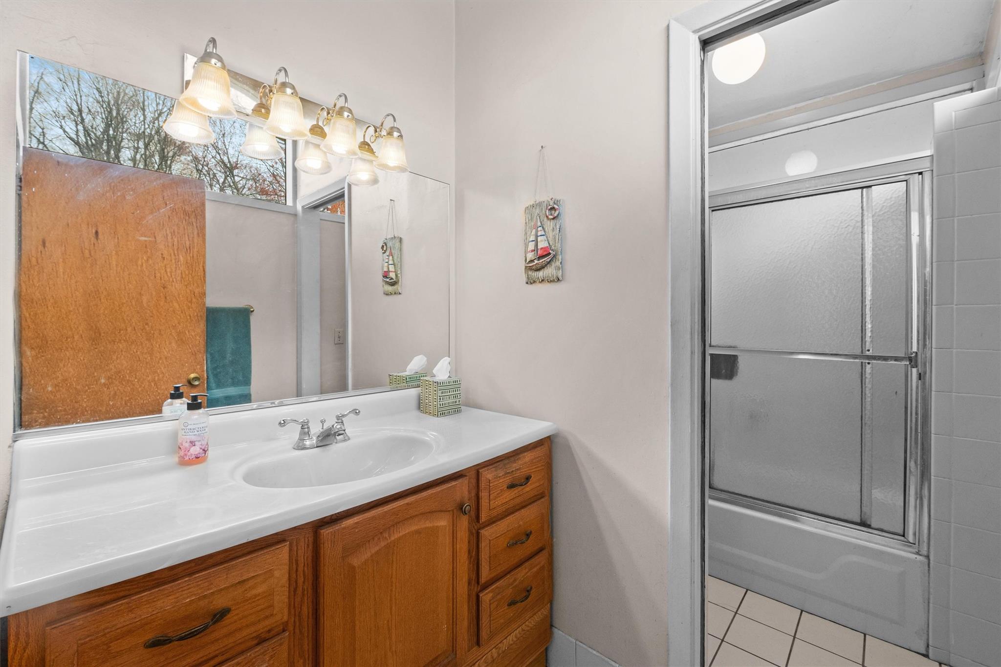 705 Abbey Lane, Valley Cottage, New York image 24