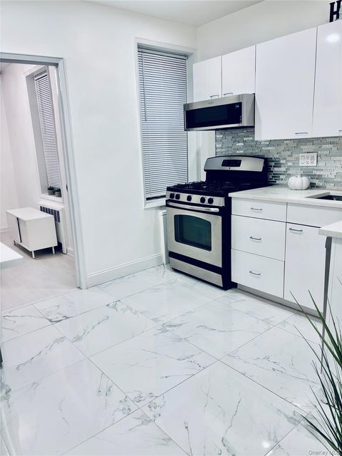 Homes For Sale - 16 N Broadway #3E<br/> White Plains, NY 10601