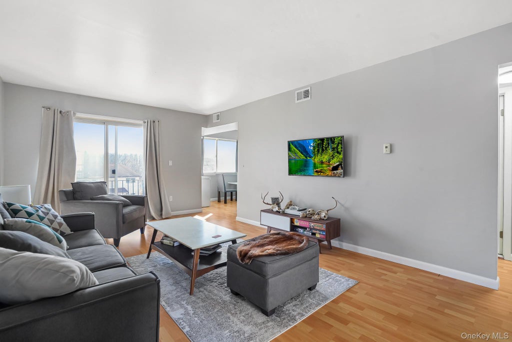 Photo of 26 Cooper Road Rd #411, Poughkeepsie, NY 12603 (MLS # 1048370)