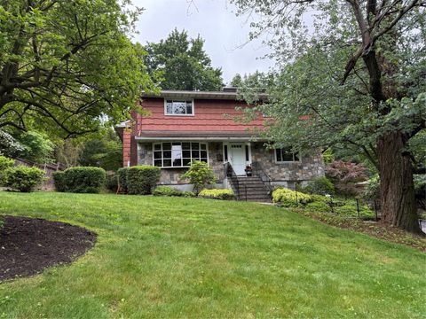 50 Burnside Drive Hastings-on-Hudson NY 10706