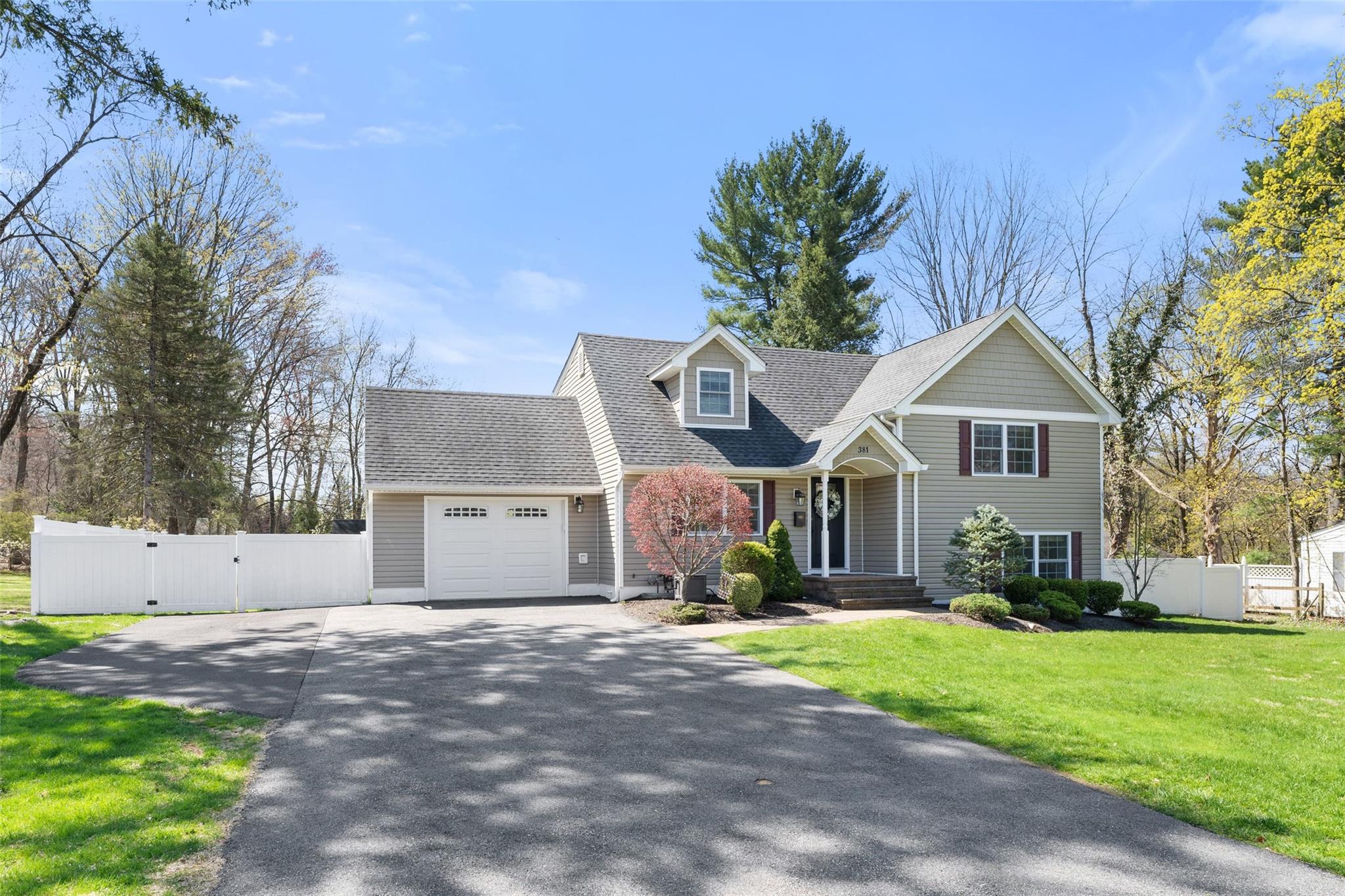 381 Blauvelt Road, Blauvelt, New York image 2