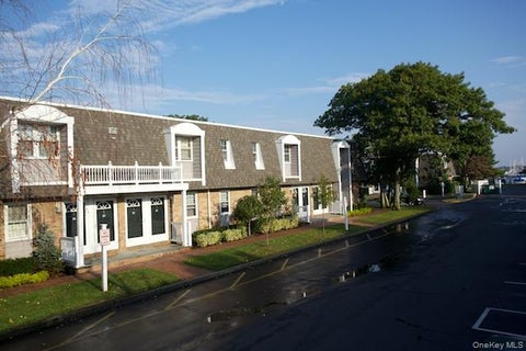 Apartment For Rent - 16 Mainsail Drive #1-16<br/> Patchogue, NY 11772