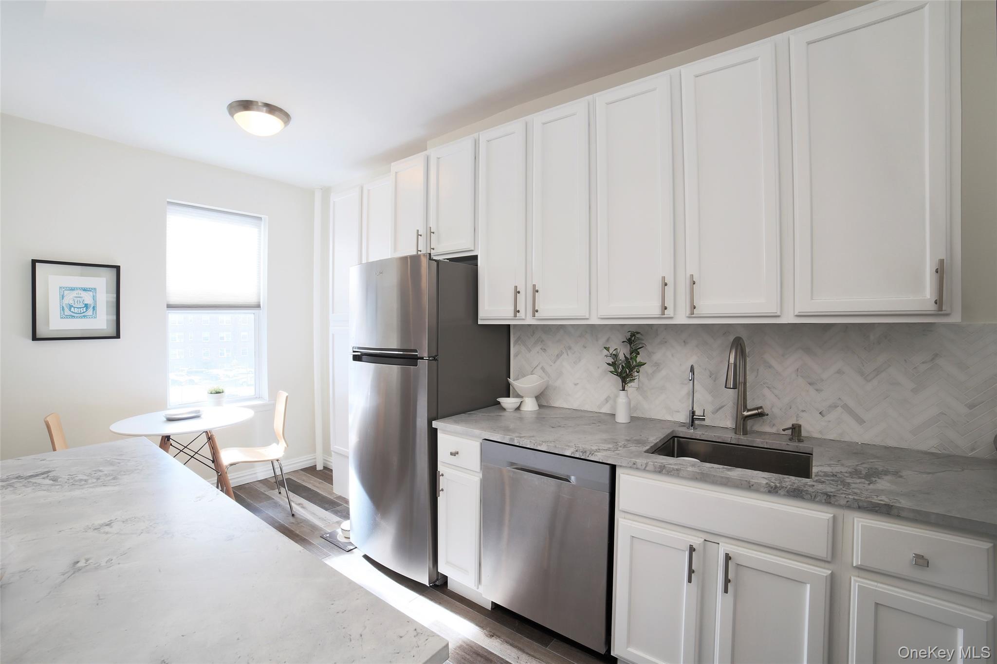 472 Gramatan Avenue F3