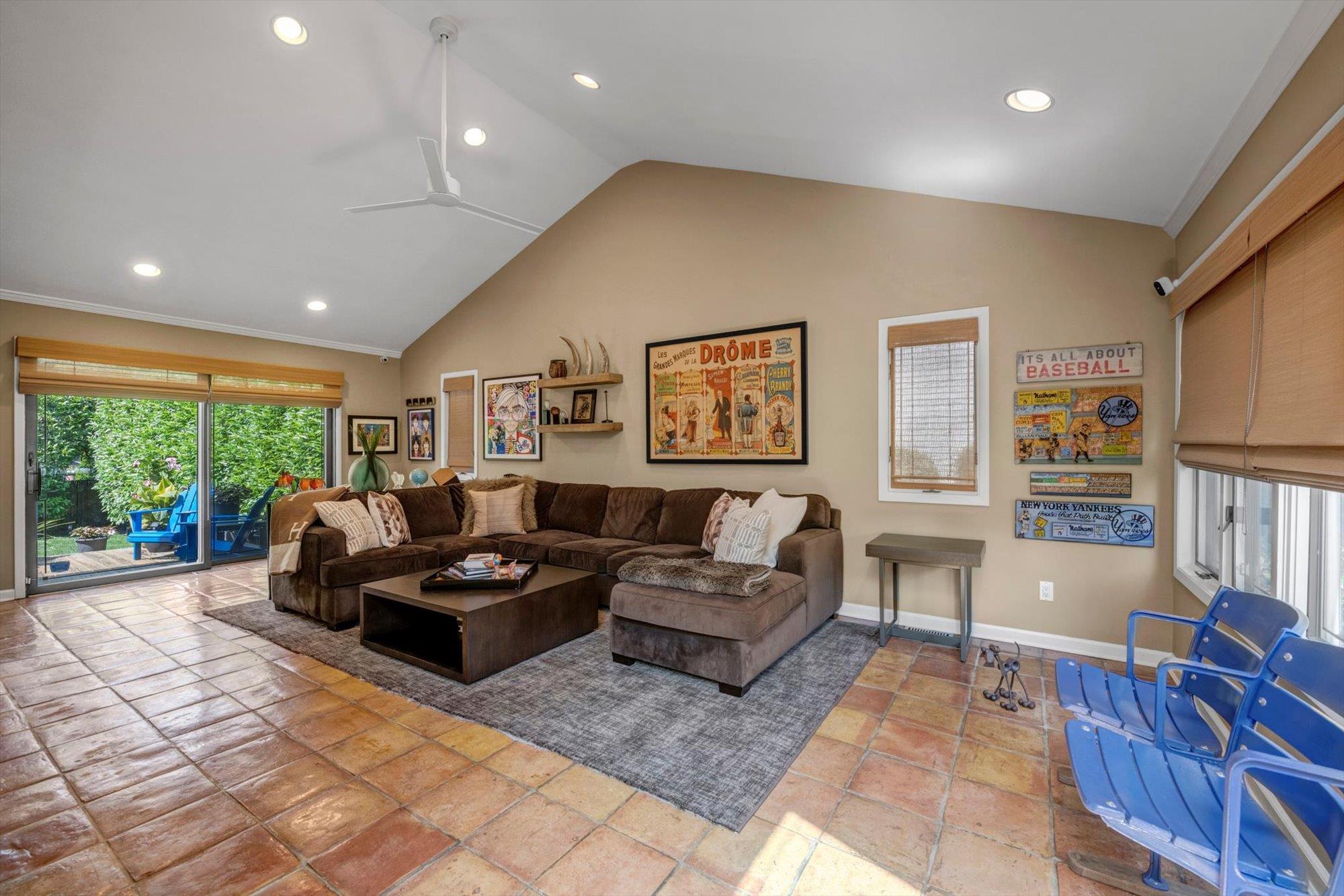 68 Argyle Road, Albertson, New York image 12