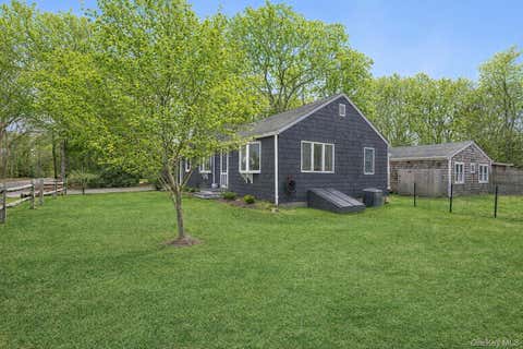 Photo of 111 Oak Lane, Amagansett, NY 11930 (MLS # 1017818)