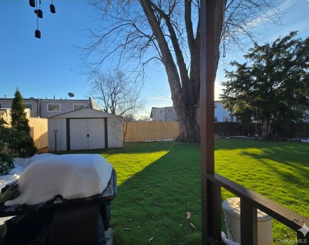 Photo of 34 Hampton Court, Middletown, NY 10941 (MLS # 955434)