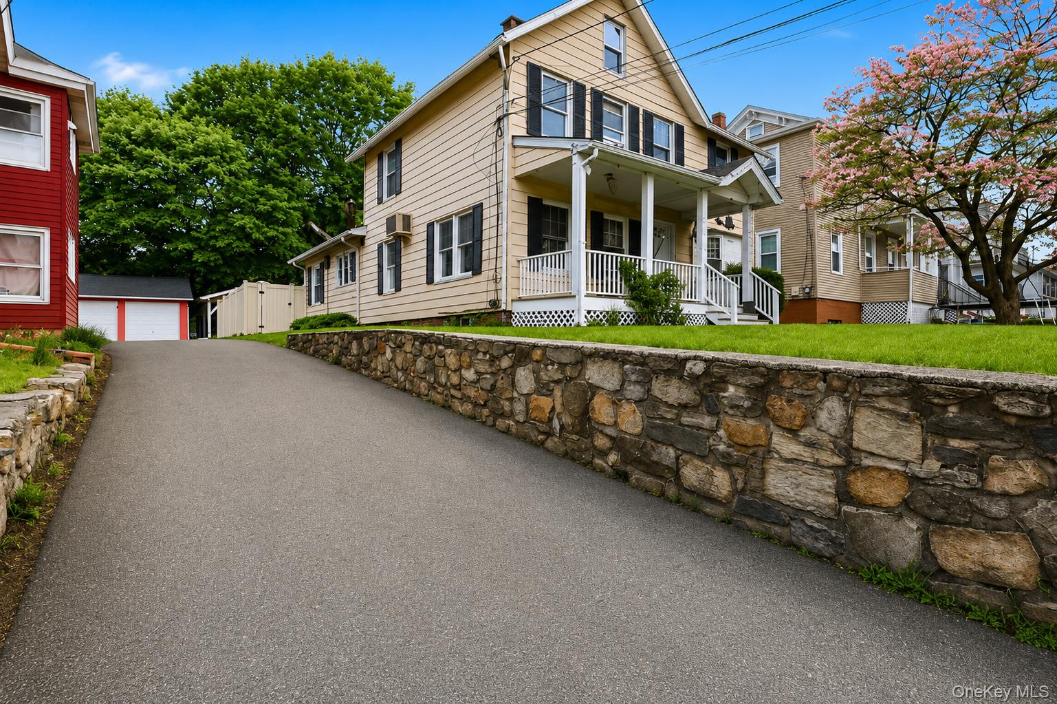 653 Highland Avenue
