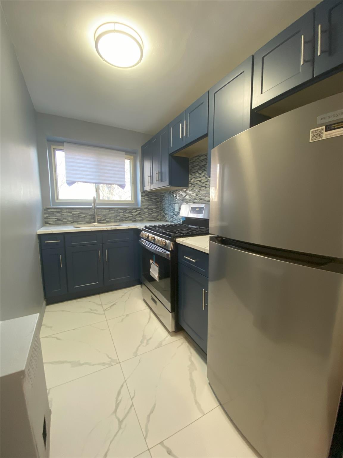 Grand Central Parkway Pkwy 1A, Forest Hills, Queens, NY - 1 Bedrooms  
1 Bathrooms  
3 Rooms - 