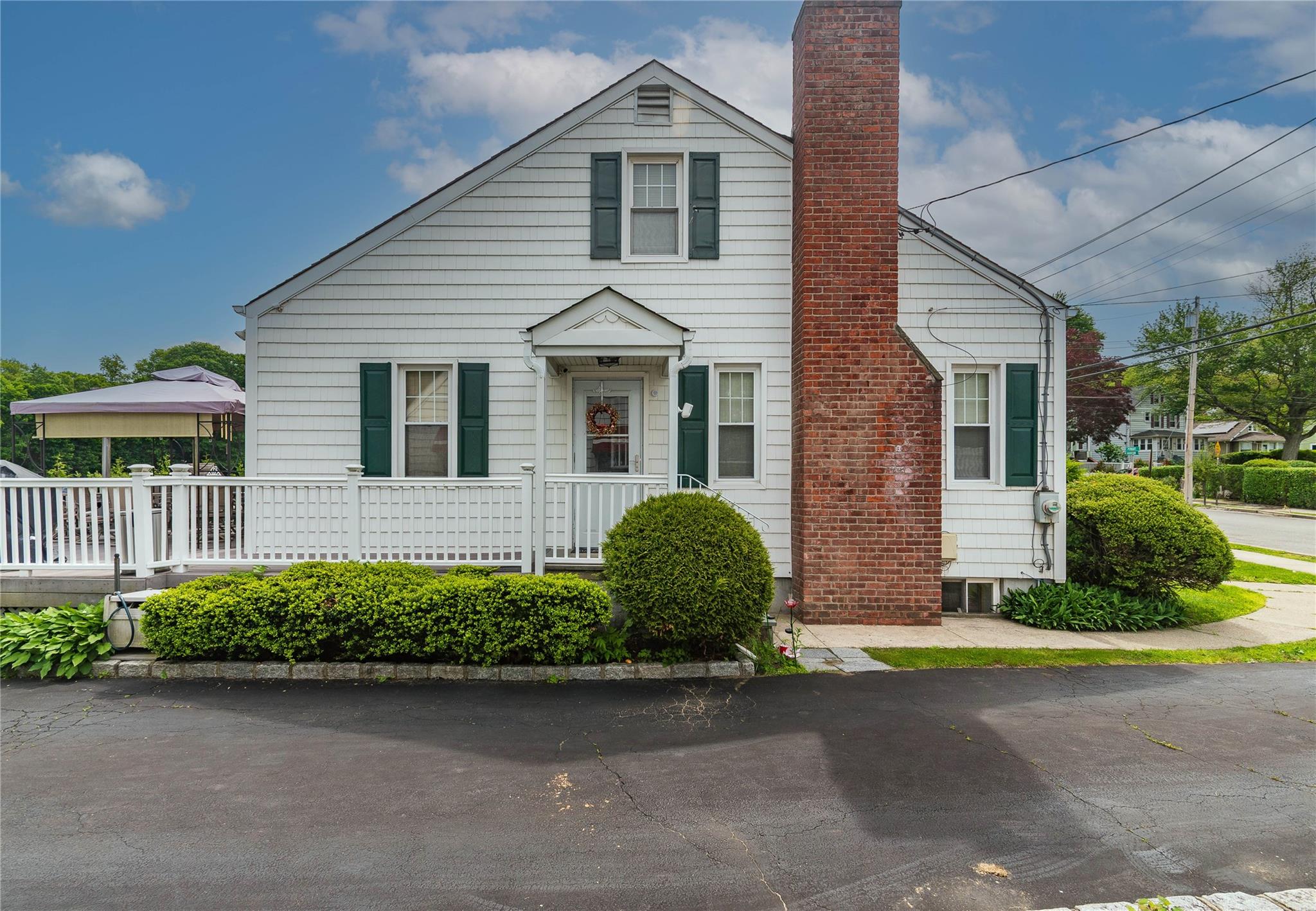 964 Pemart Avenue, Peekskill, New York image 2