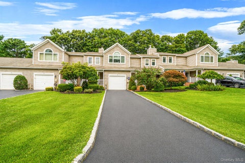Condo For Sale - 26 Kettle Hole Road<br/> Manorville, NY 11949