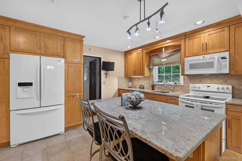 Photo of 45 Goldin Boulevard, Walden, NY 12586 (MLS # 1033371)