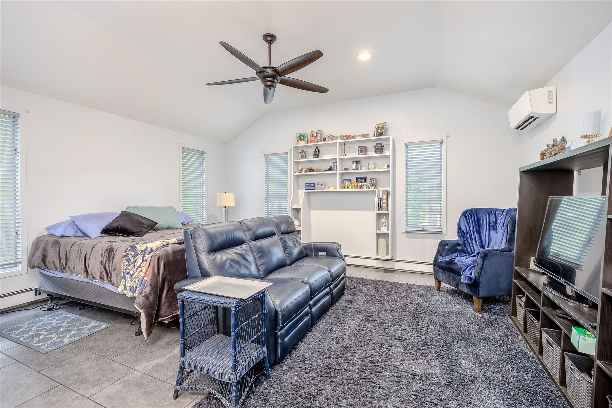 45 Broadview Drive, Commack, New York image 39