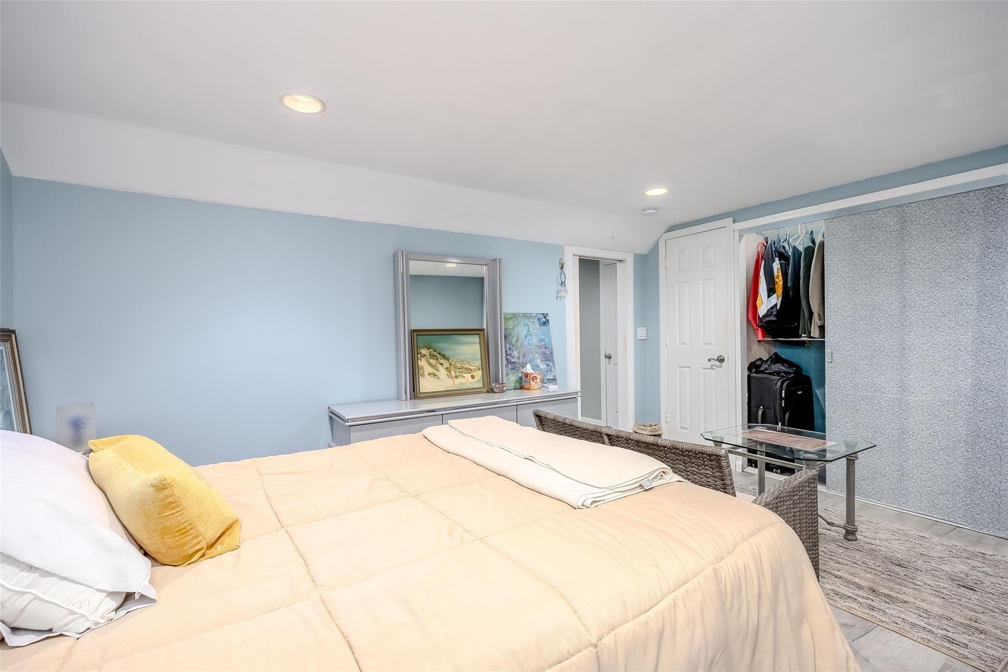 45 Broadview Drive, Commack, New York image 16