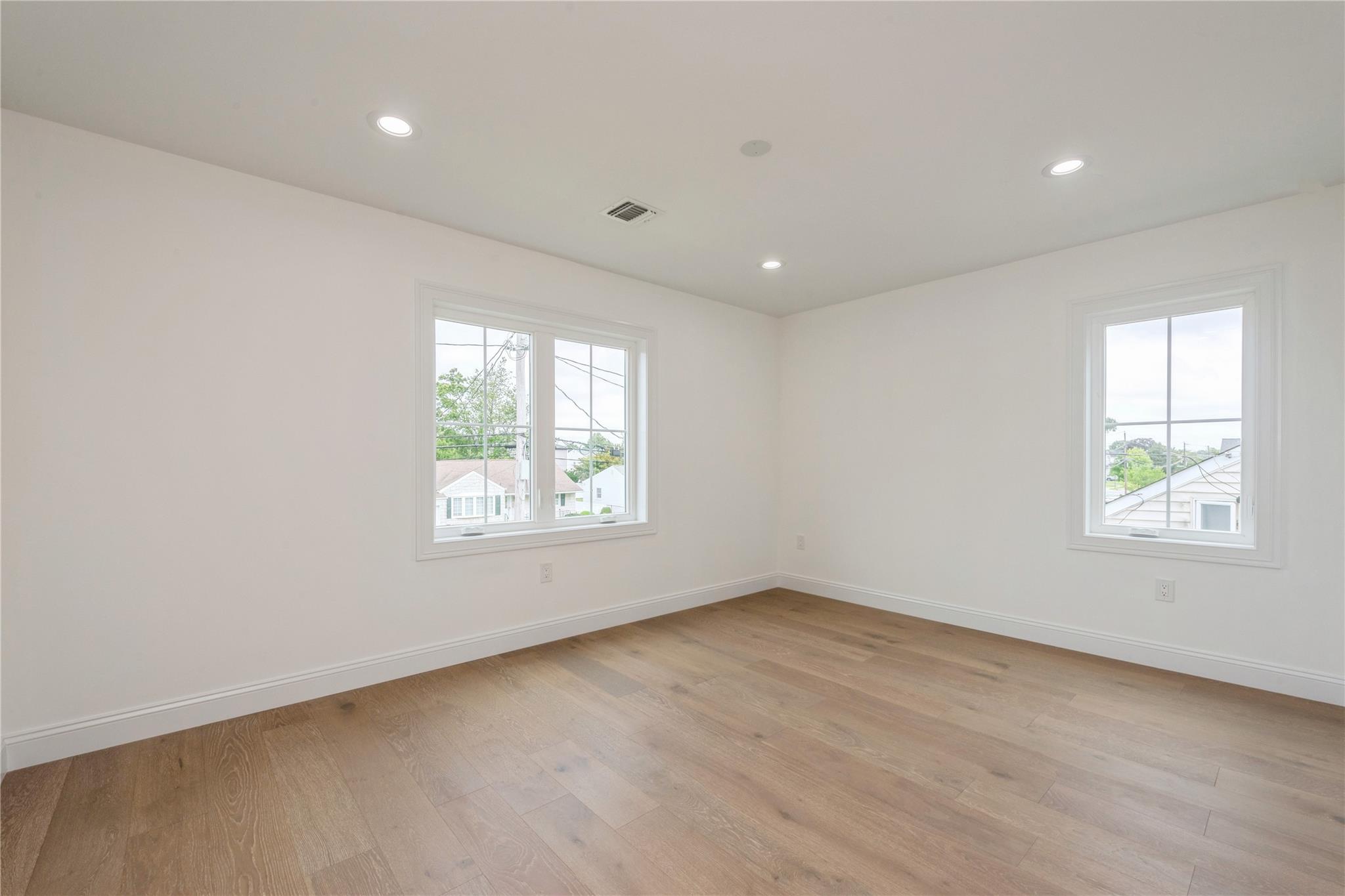 375 Loring Road, Levittown, New York image 9