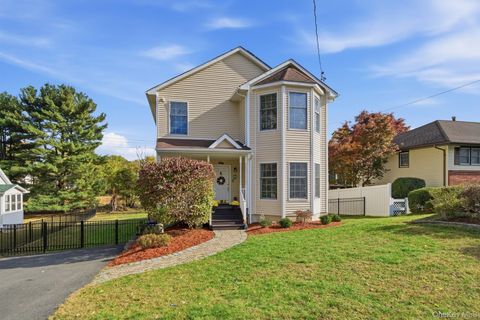 28 Hewitt Street Garnerville NY 10923