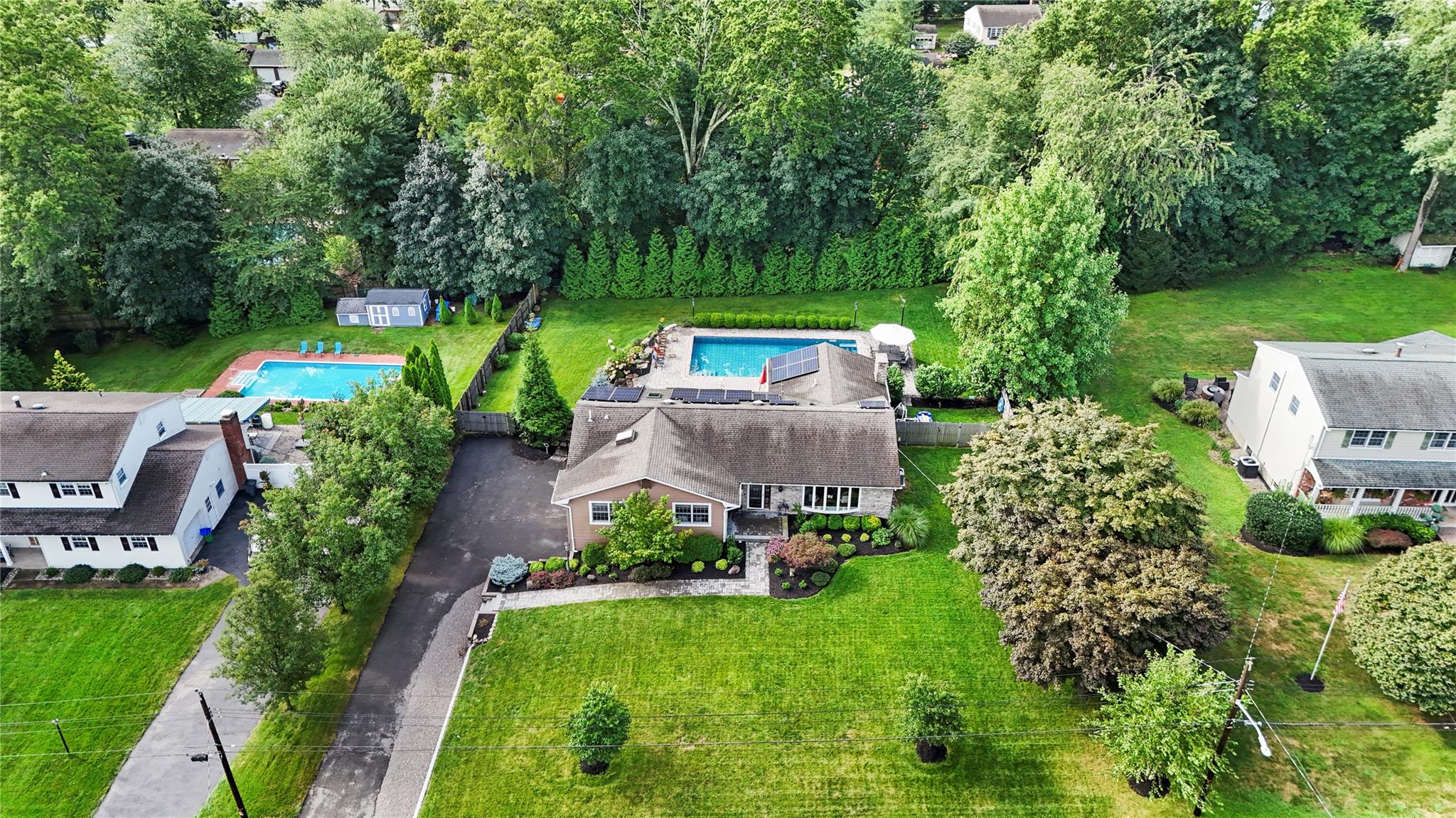 652 Andover Road, Valley Cottage, New York image 3