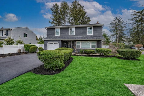 Homes For Sale - 904 4th Street<br/> East Northport, NY 11731