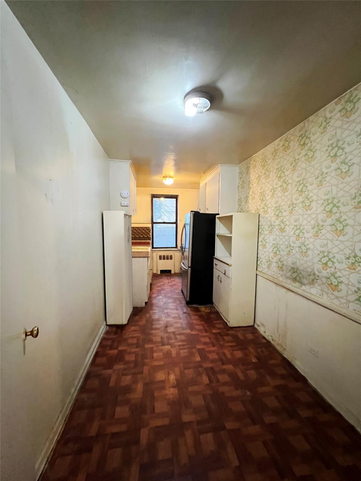 745 E 231 Street #1F, Bronx, New York image 3