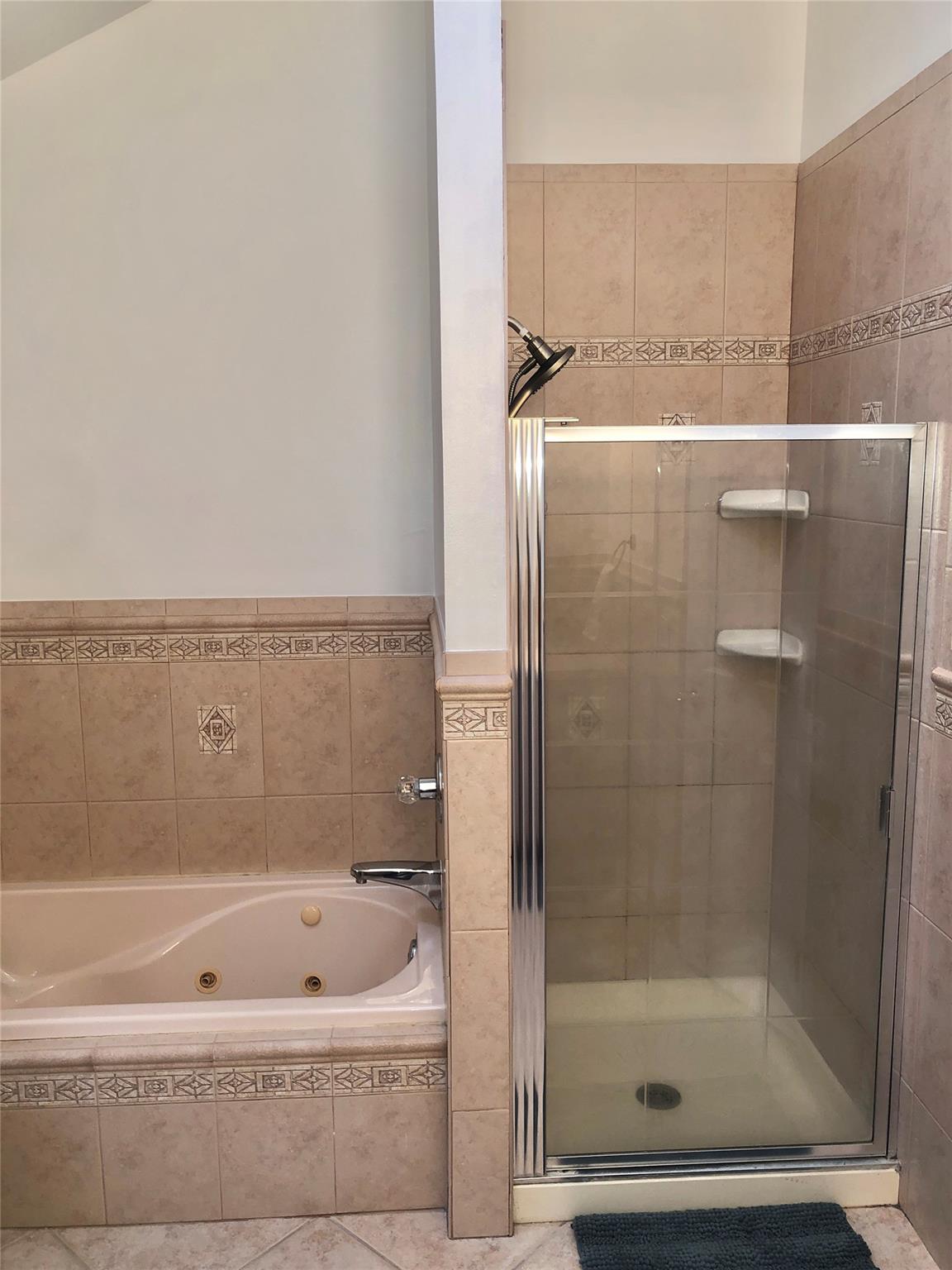 7 Palace Court, Manorville, New York image 35