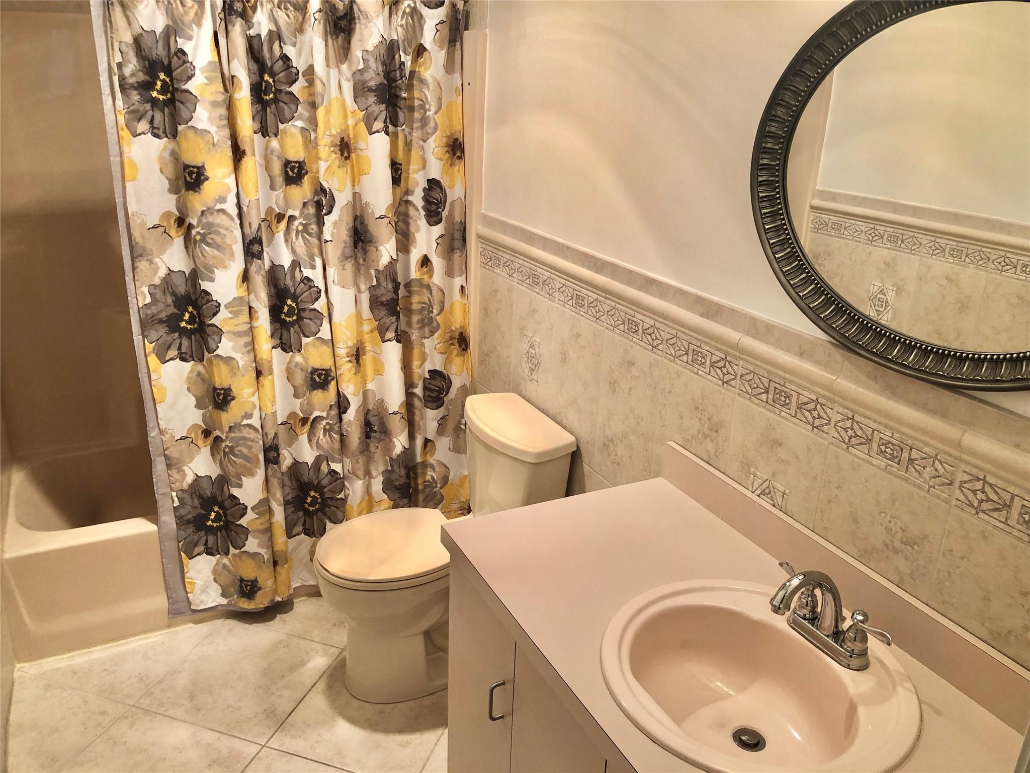 7 Palace Court, Manorville, New York image 38