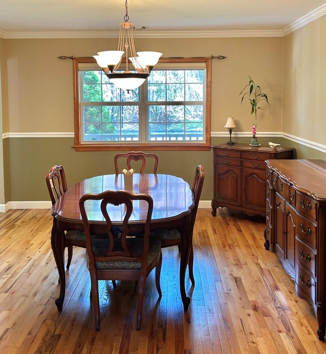 7 Palace Court, Manorville, New York image 25