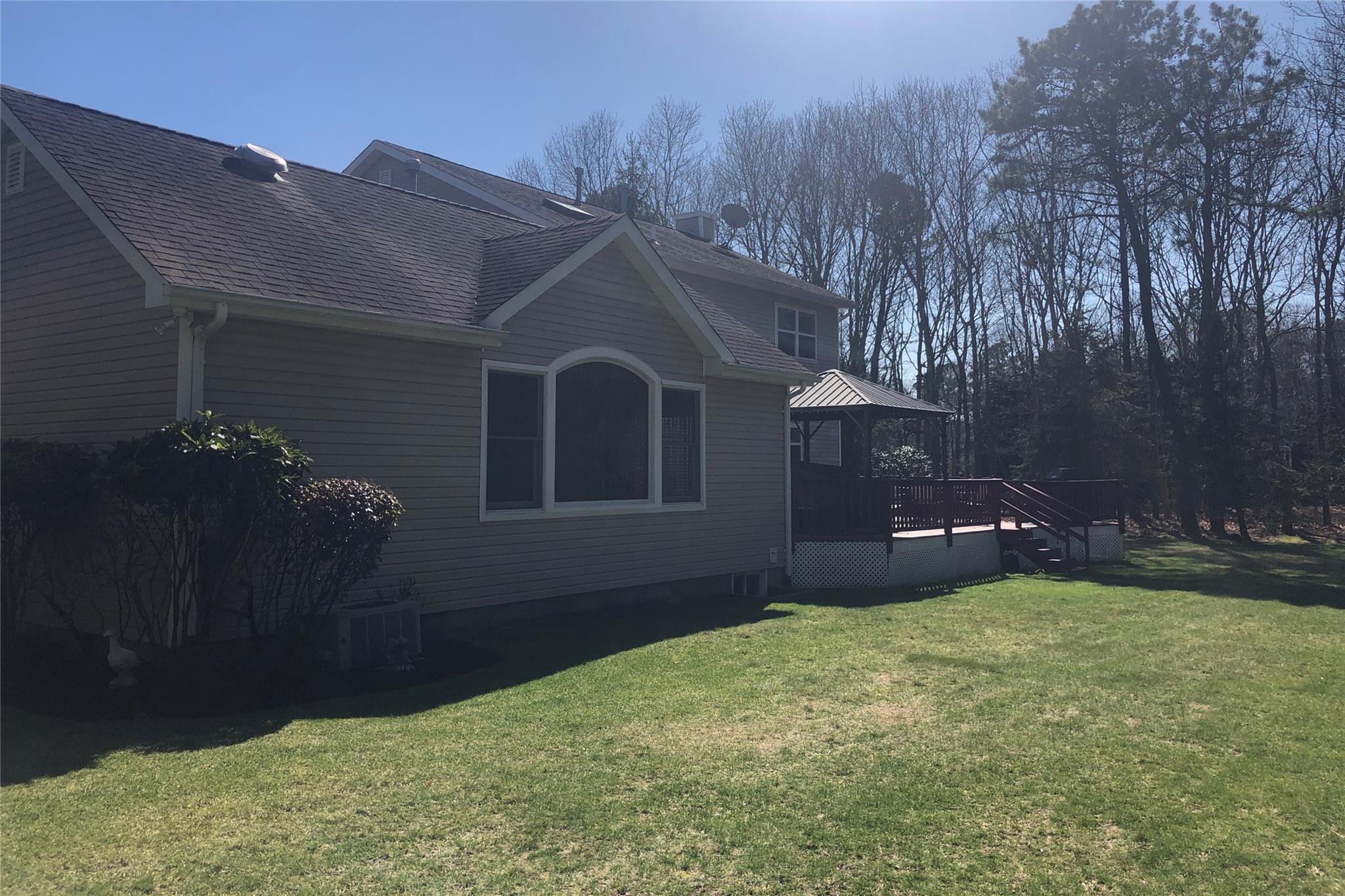 7 Palace Court, Manorville, New York image 12