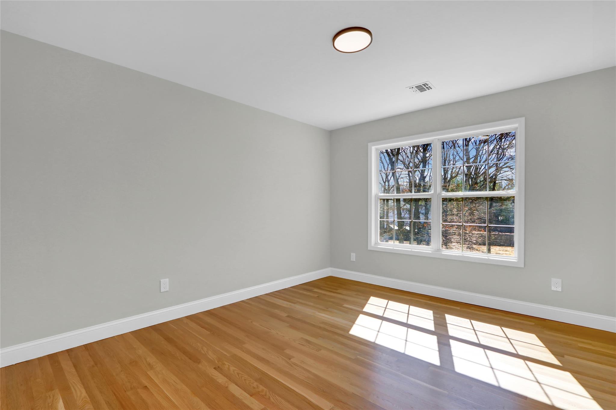 4 N Jersey Avenue, Miller Place, New York image 41