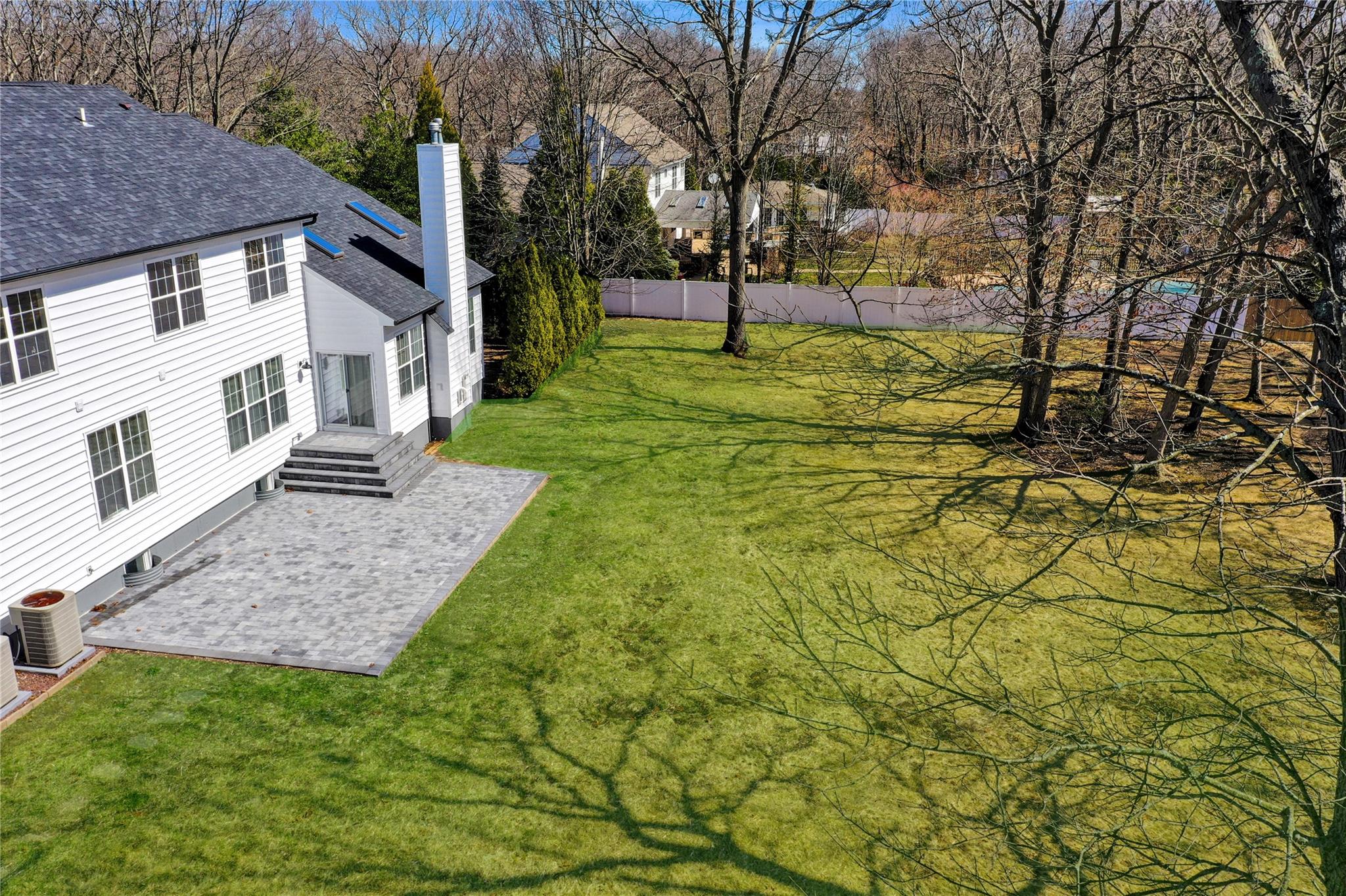 4 Jersey Avenue, Miller Place, New York image 50