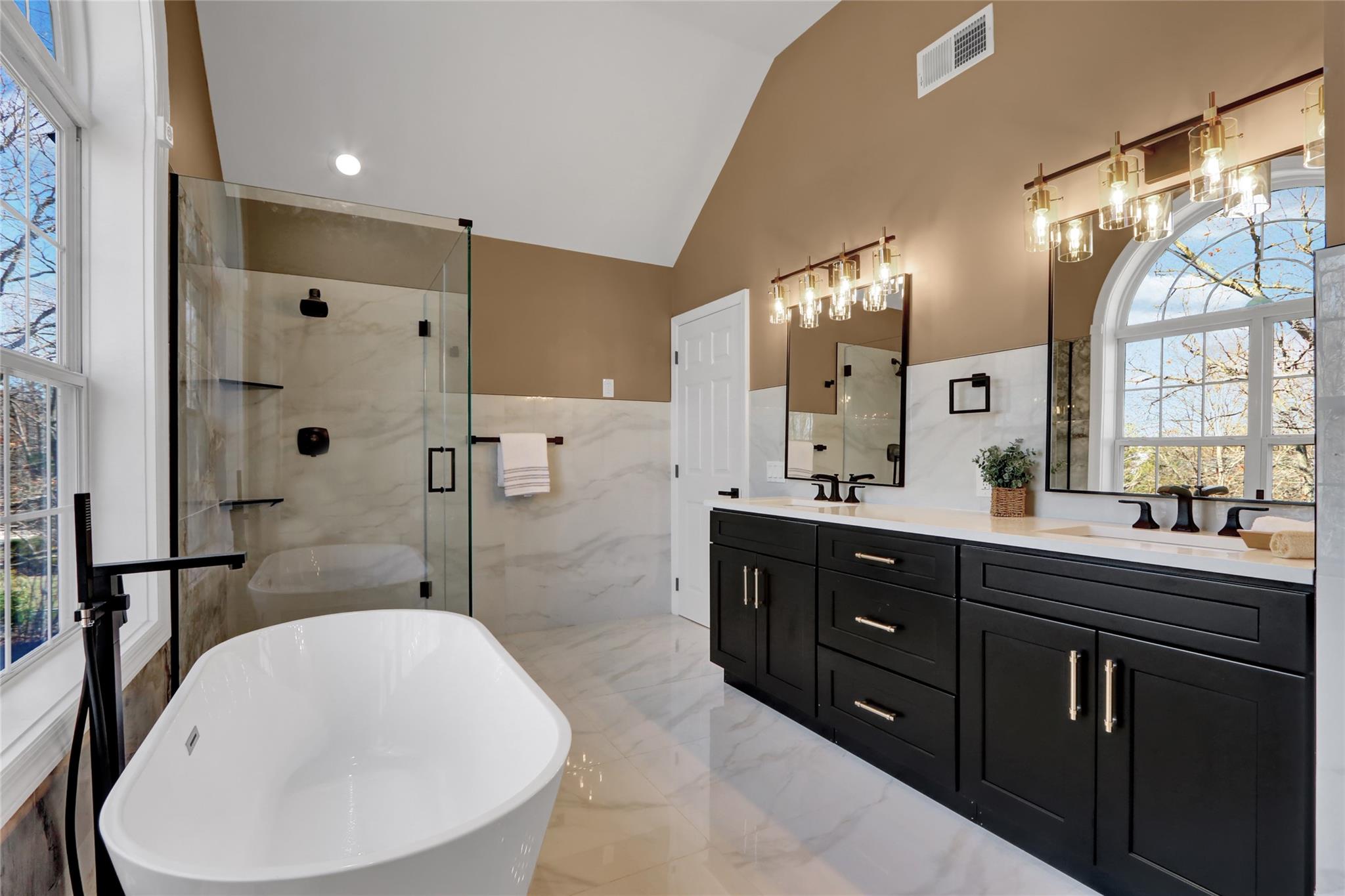 4 N Jersey Avenue, Miller Place, New York image 50