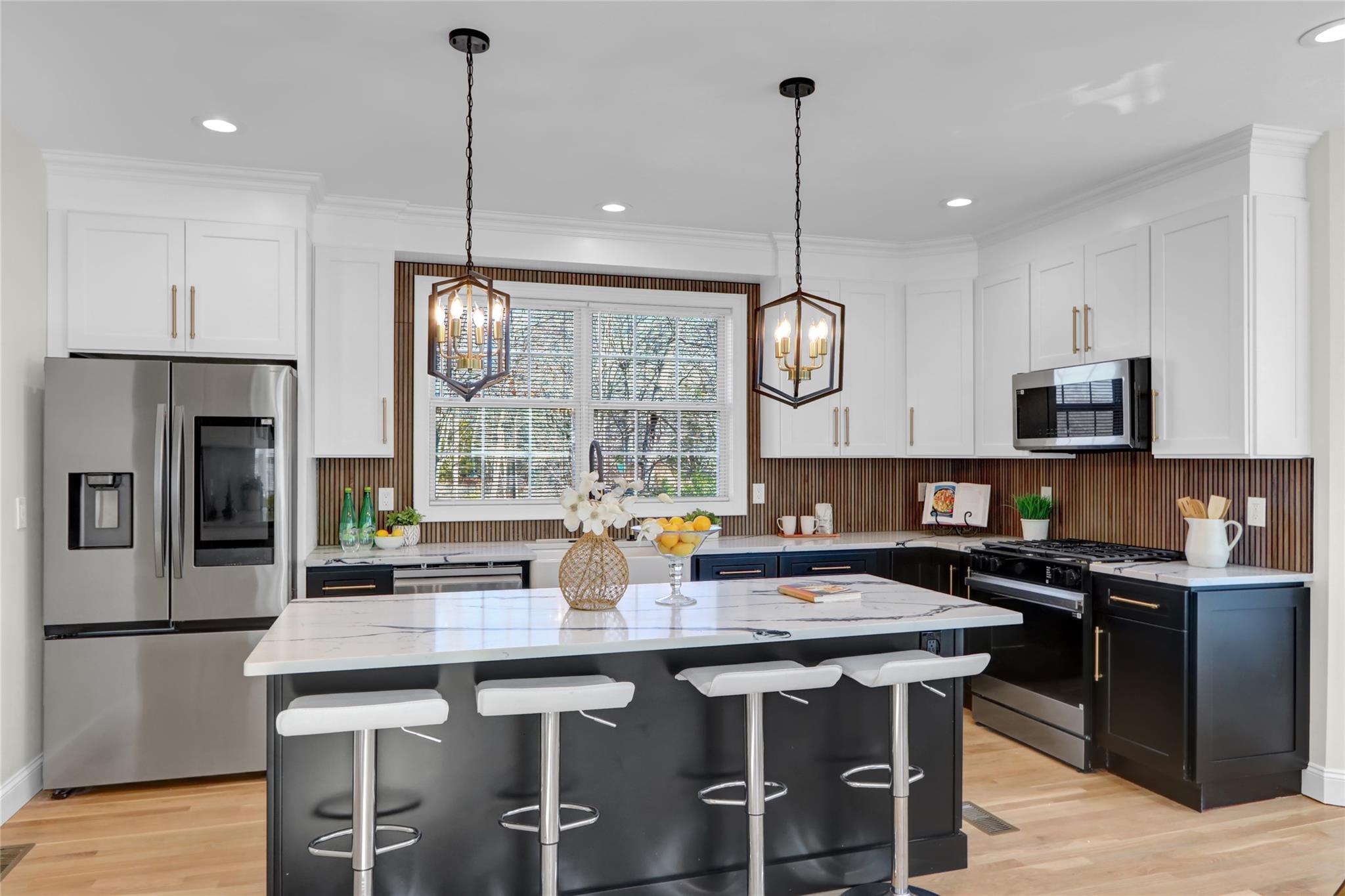 4 N Jersey Avenue, Miller Place, New York image 15