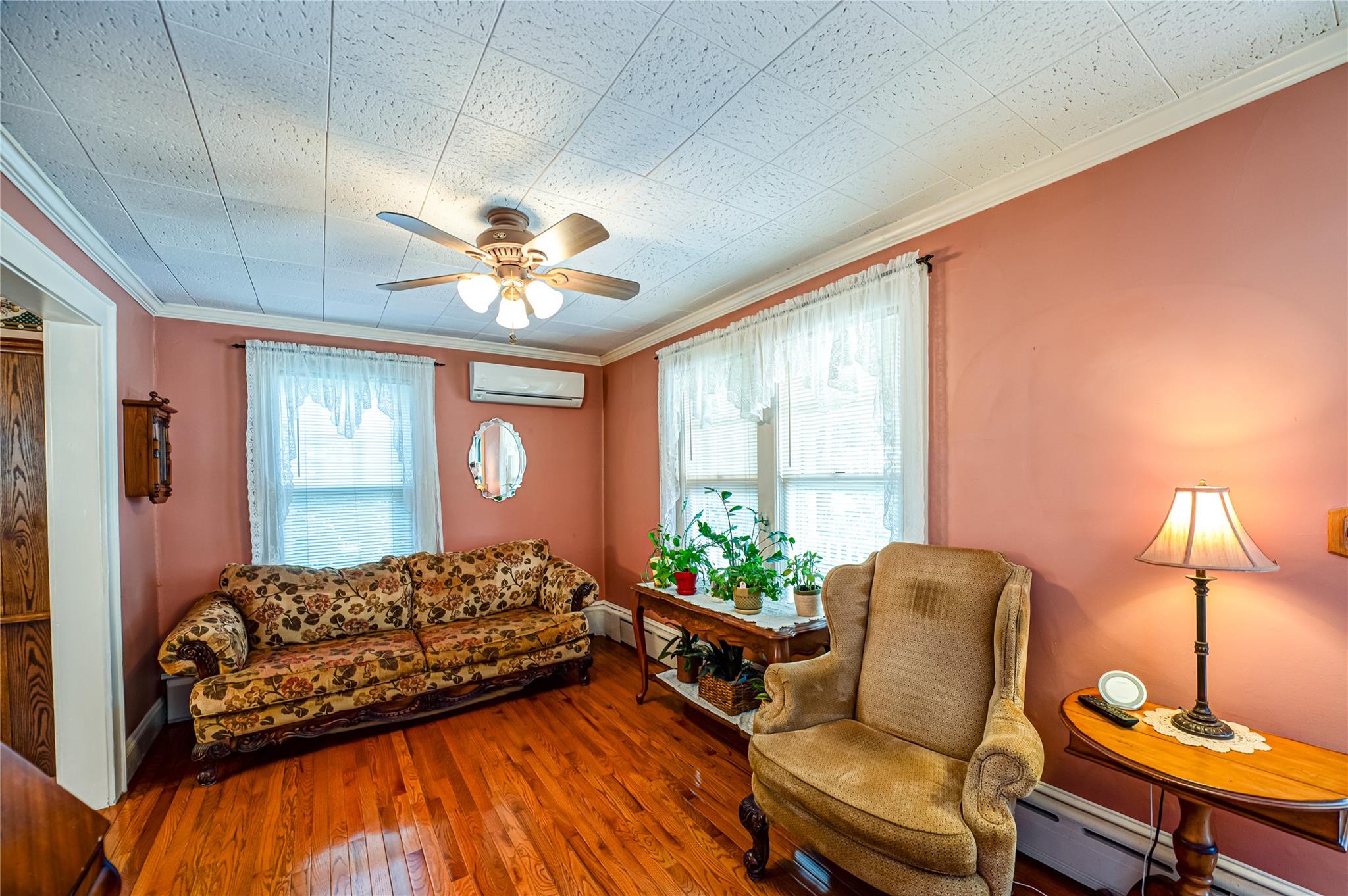 405 Linden Street, Bellmore, New York image 9