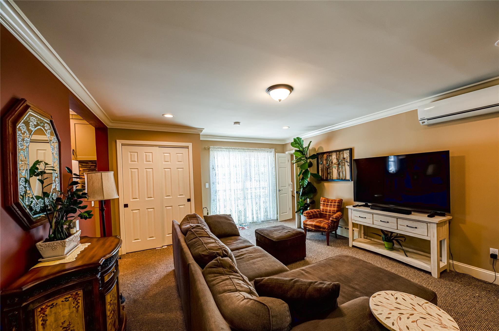 405 Linden Street, Bellmore, New York image 15
