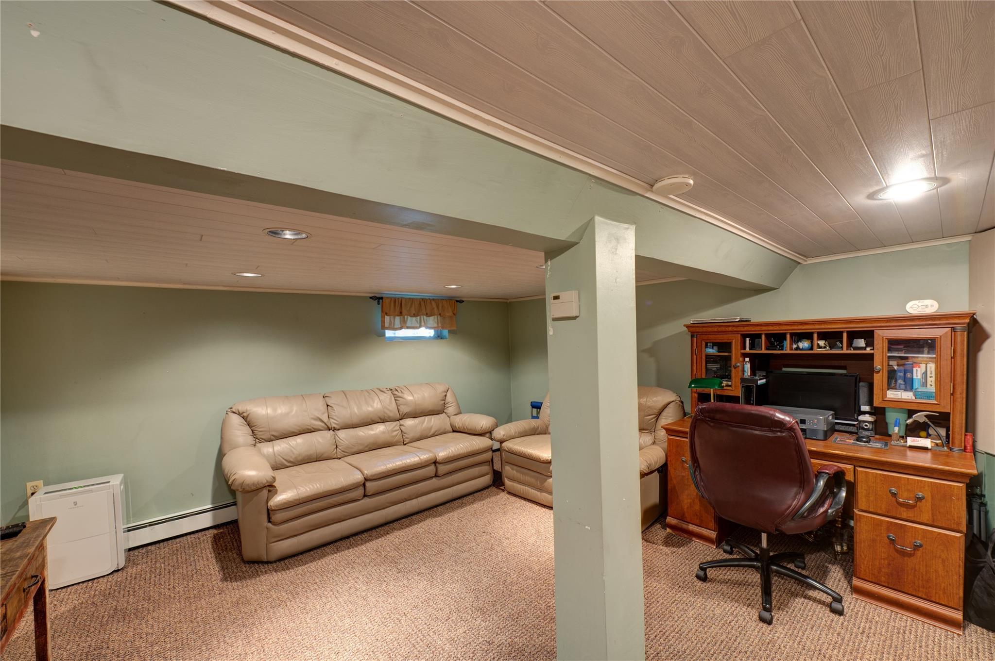 405 Linden Street, Bellmore, New York image 20