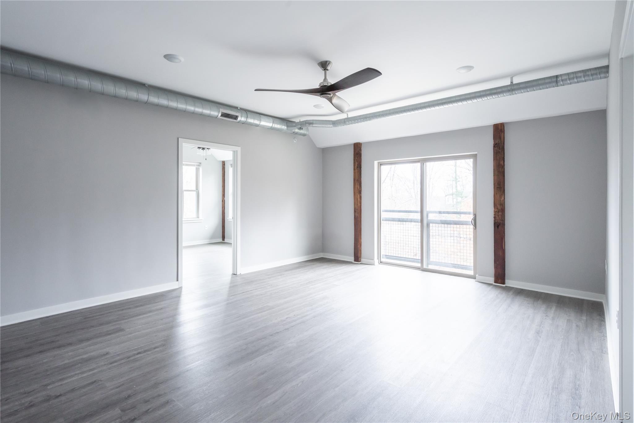 128 Vineyard Avenue 202