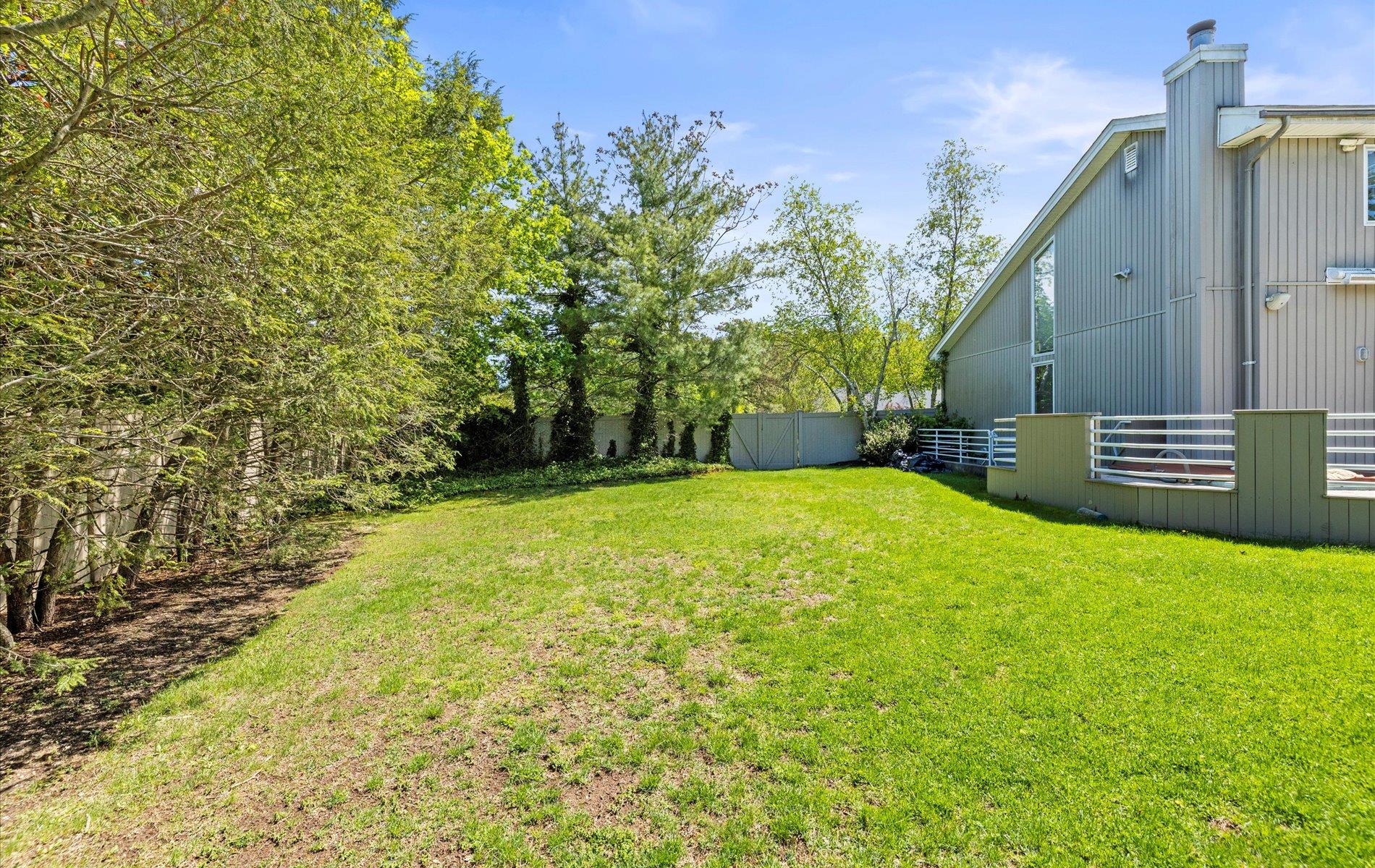 65 Annandale Road, Commack, New York image 27