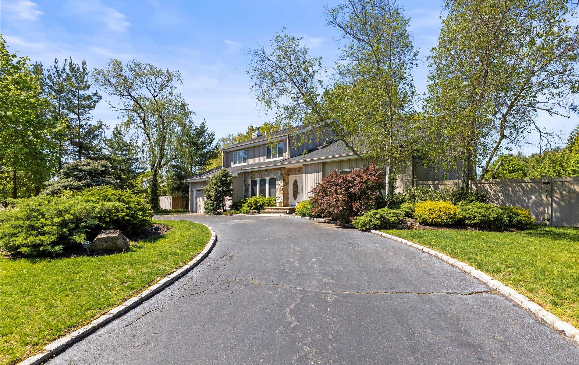 65 Annandale Road, Commack, New York image 4