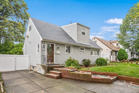 27-22 Bayside Lane Flushing NY 11358