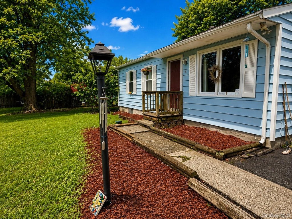 Photo of 11 Wickham Drive, Warwick, NY 10990 (MLS # 1027868)