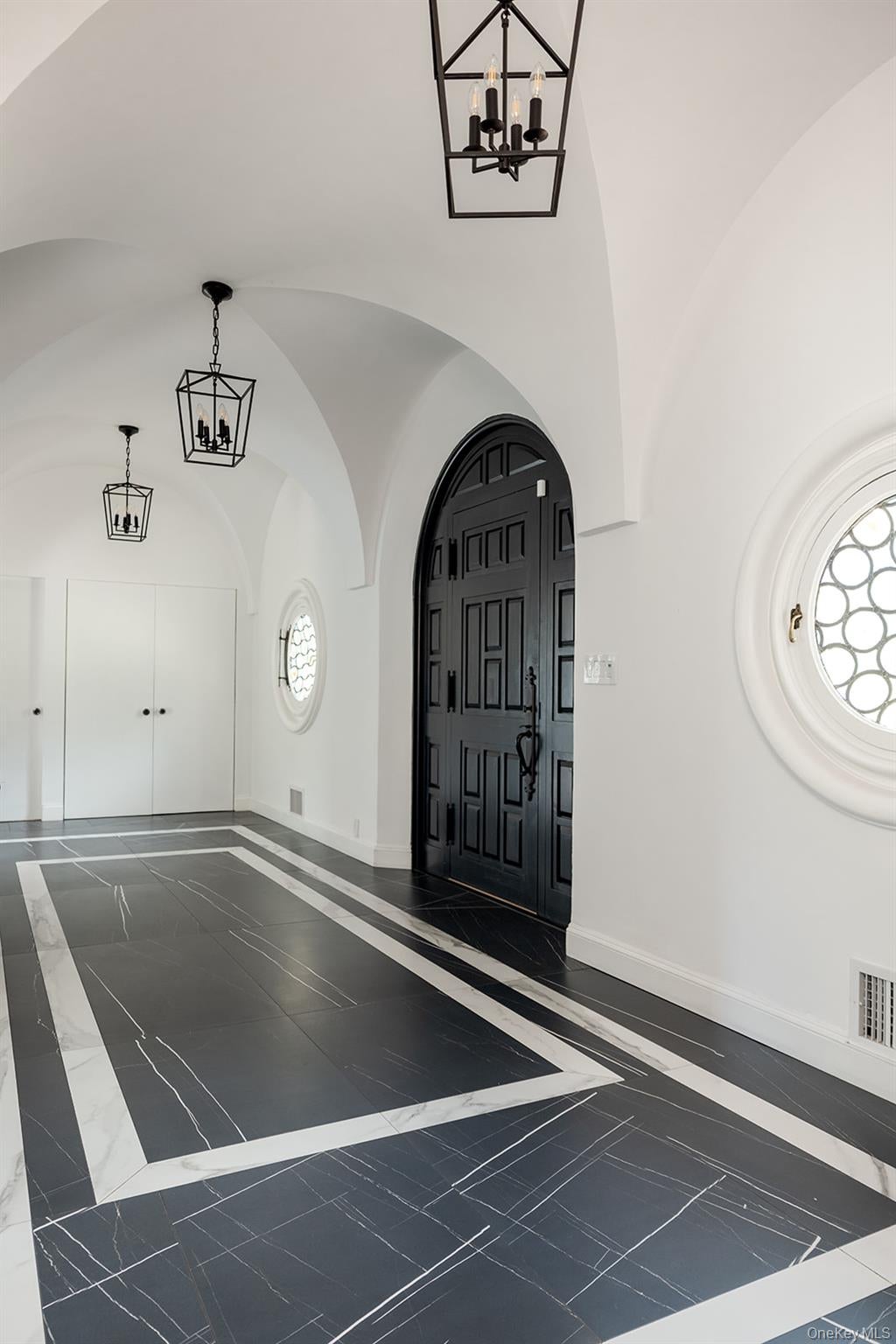 33 Grand Park Avenue