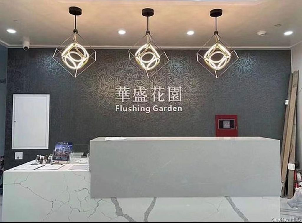 Photo of 144-25 Sanford Avenue #4L, Flushing, NY 11355 (MLS # 954225)