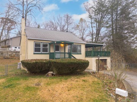 Homes For Sale - 7 Venice Road<br/> Patterson, NY 12563