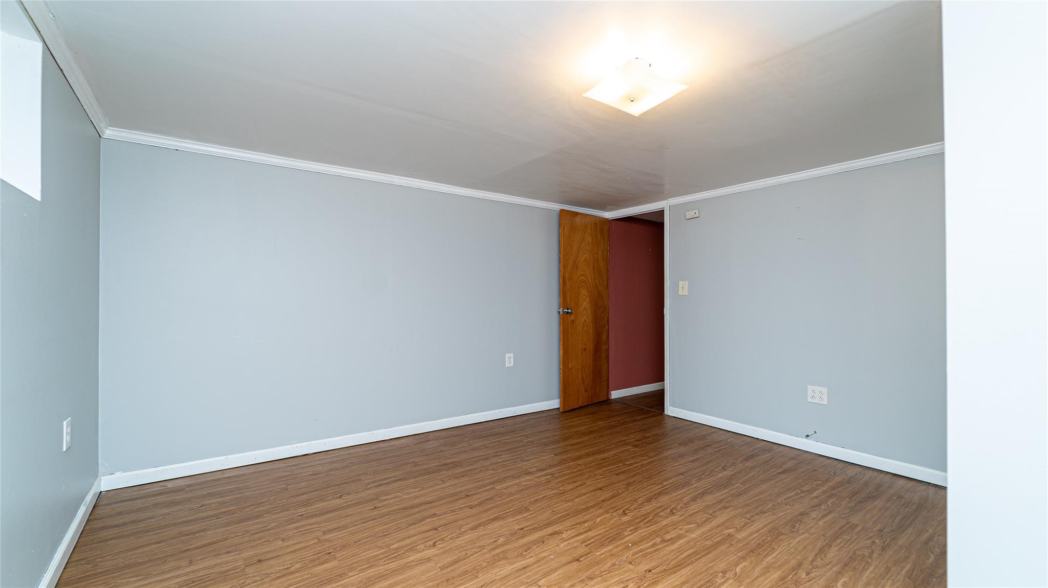 218 12th Avenue, West Babylon, New York image 17
