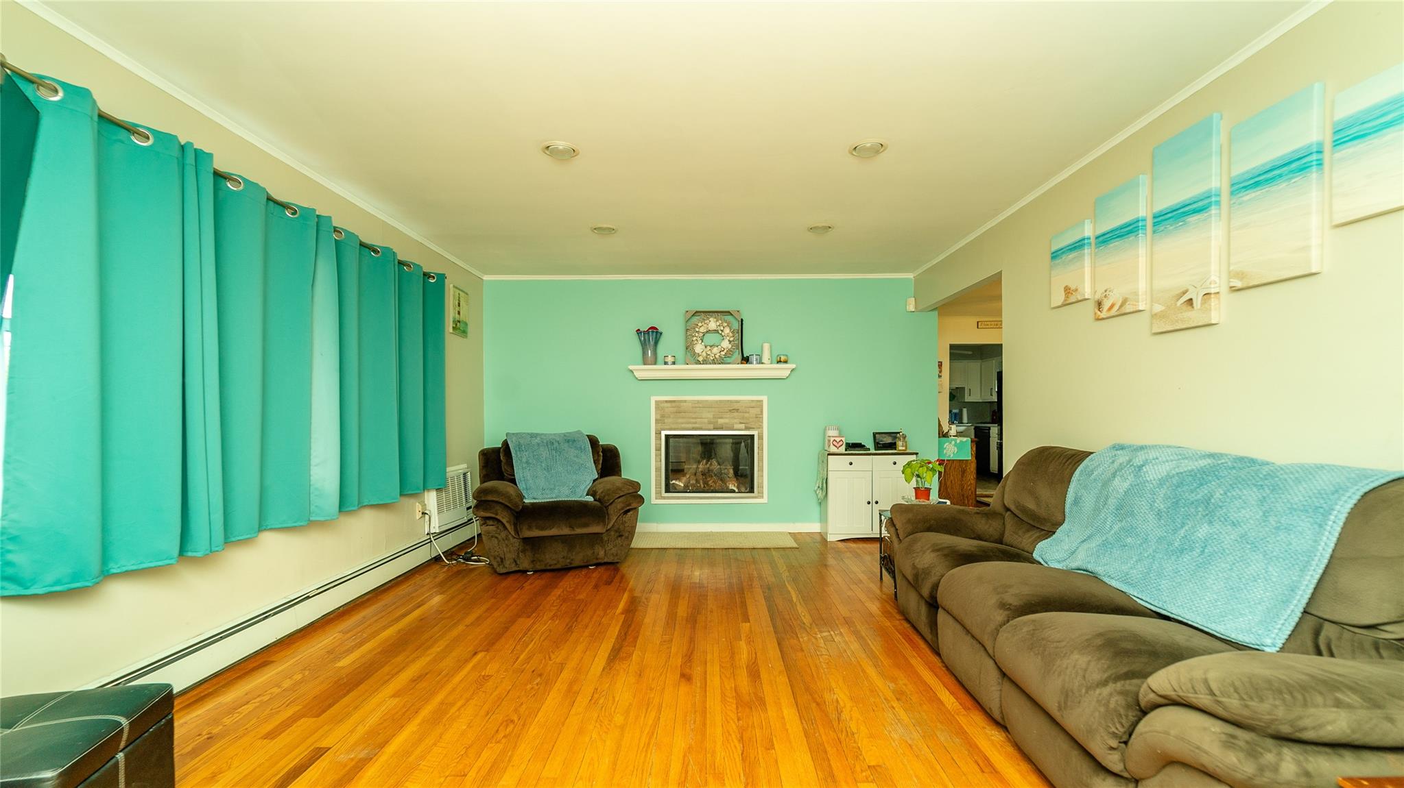 218 12th Avenue, West Babylon, New York image 3